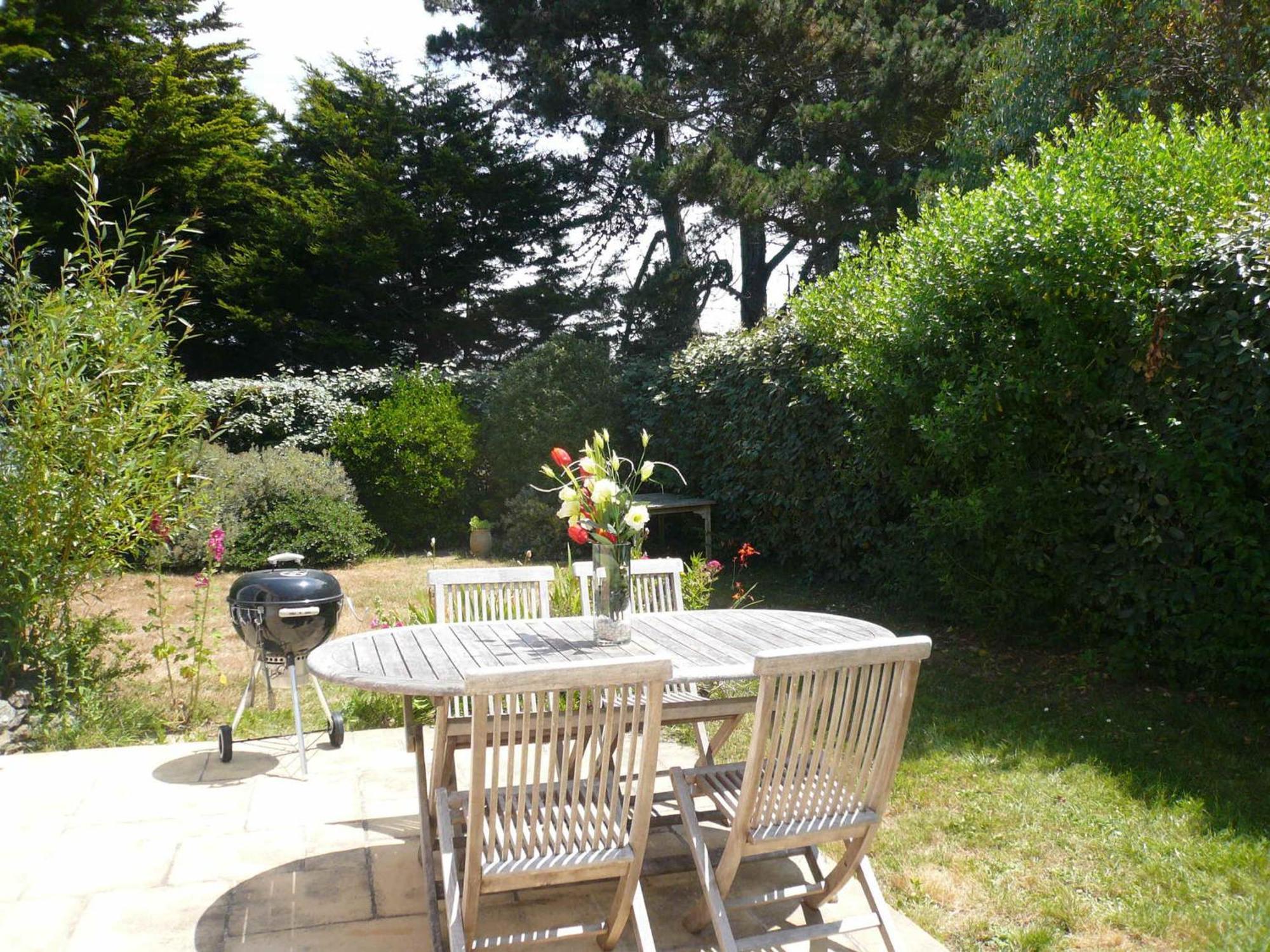 Charmante Maison A Sauzon Avec Grand Jardin, Proche Commerces Et Plage - Fr-1-418-82 Kültér fotó
